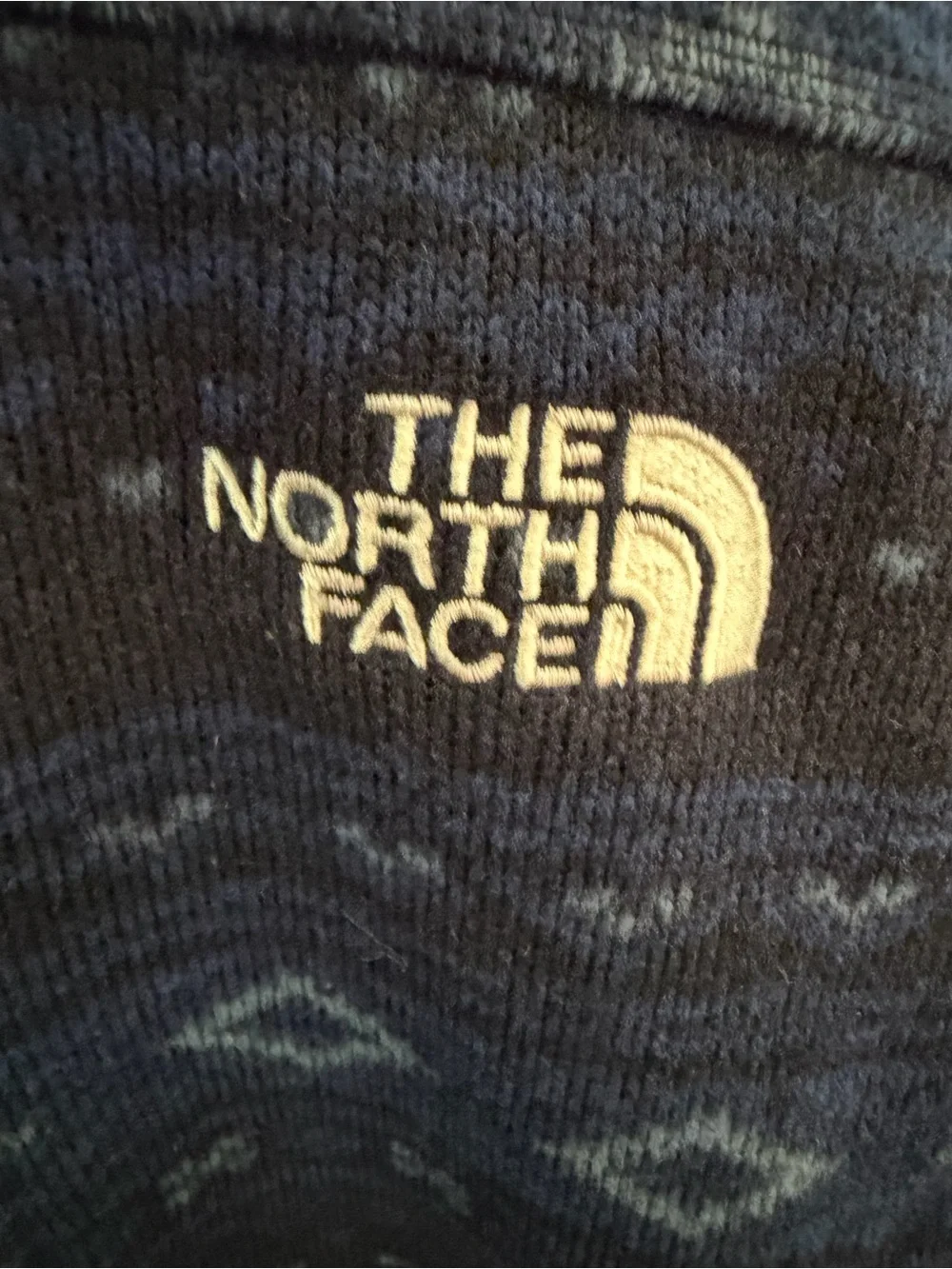 The North Face Men's Navy Patterned Quarter-Zip Fleece Pullover